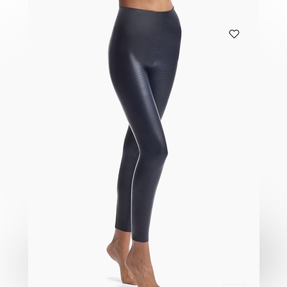 Commando crocodile, print leggings size large - Picture 7 of 8